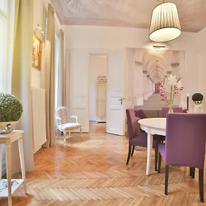 Nadi's - Heart Of Appartement Budapest